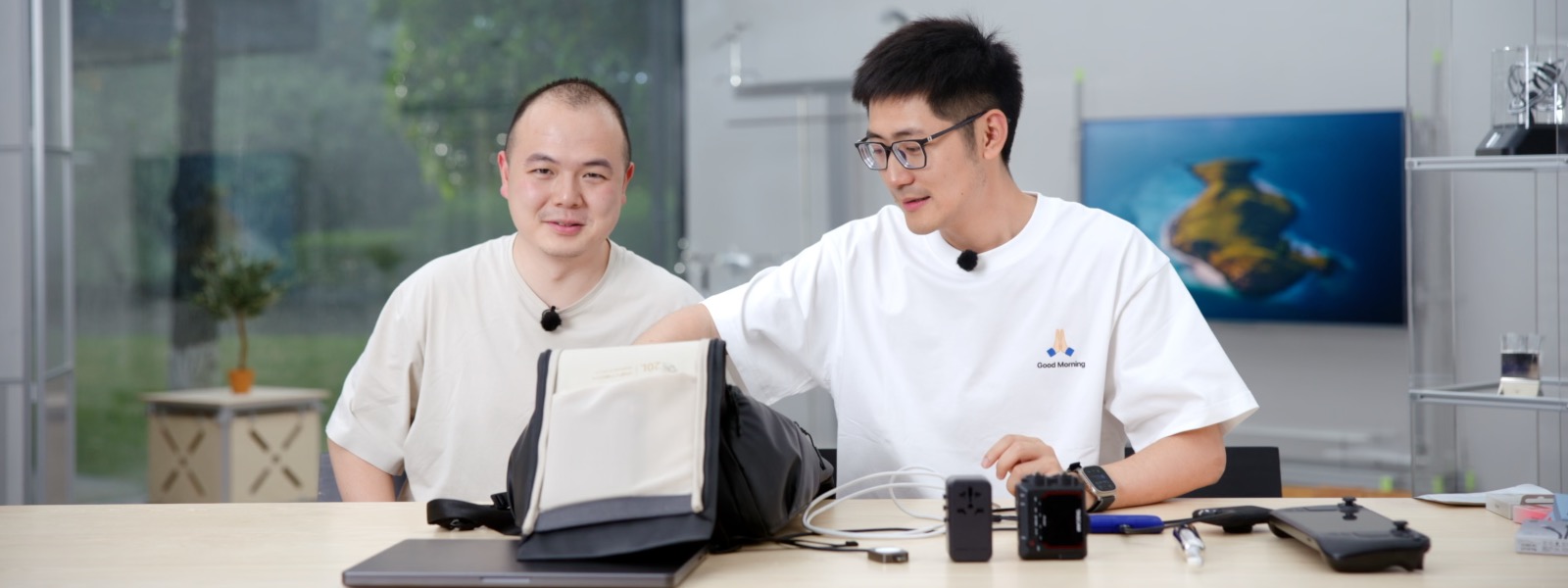 影视飓风教你在户外40℃+暴热下快速降温！